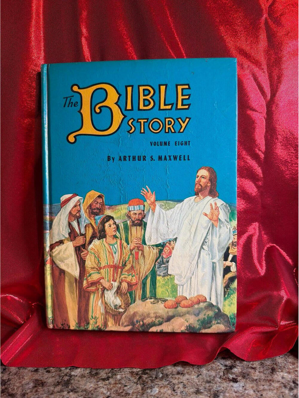 vintage hardcover copy of The Bible Story Volume 8, titled Prince of Princes, wr